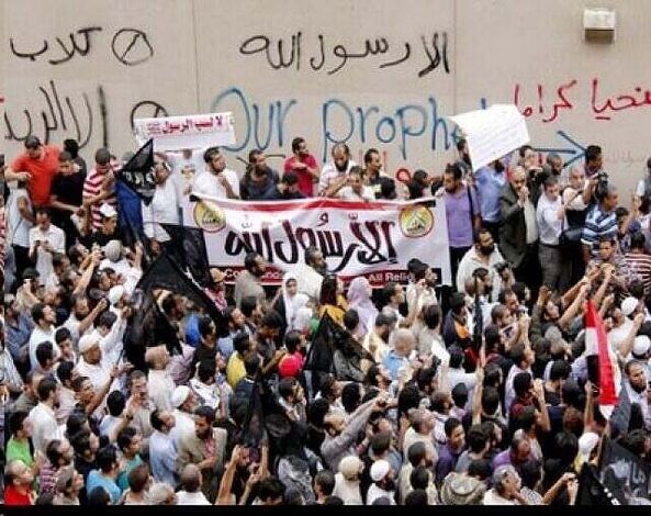 استطلاع رأي : 98% من المحتجين في الدول العربية على (براءة المسلمين) لم يشاهدوا الفيلم