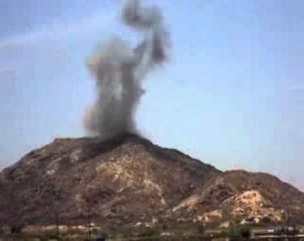 الطيران الحربي اليمني يجدد قصفه العشوائي للمواطنين بالمحفد