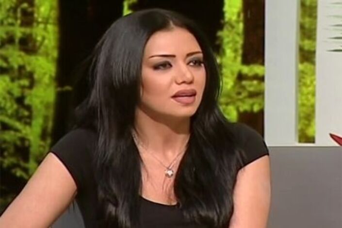 رانيا يوسف تشتكي للنقابة بعد تعديلات على فيلم "تراللي"