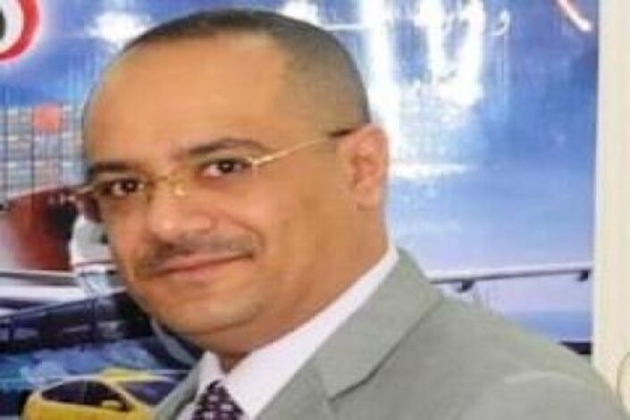 وزير النقل : الوزارة تعمل على استكمال مشروع مطار صنعاء الدولي الجديد