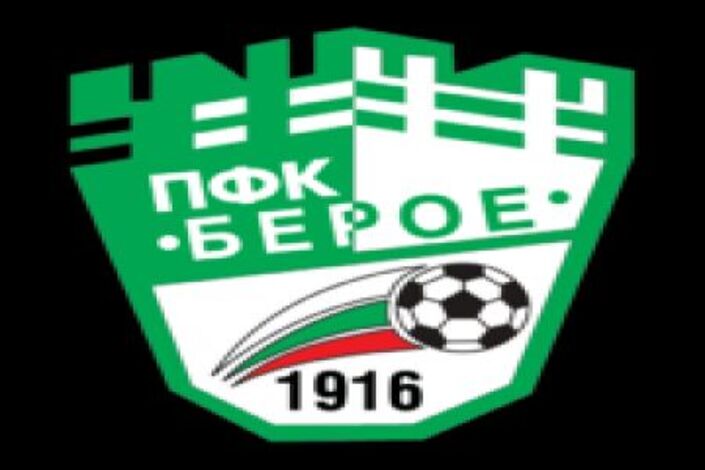 فريق يفوز في الدوري البلغاري رغم انهاء المباراة بثمانية لاعبين !