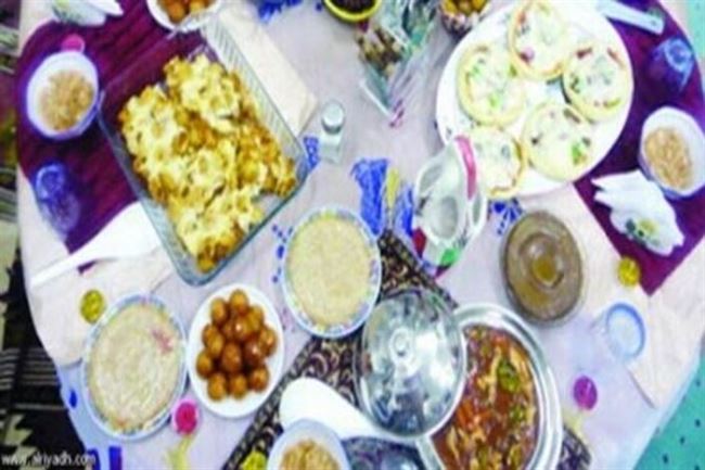 تجمع الصائمين من كافة بقاع الأرض..موائد رمضان بالسعودية (متعددة الجنسيات)