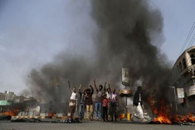 توتر في اليمن مع رفع أسعار الوقود