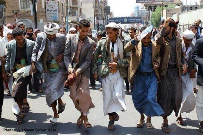 ناشطون يمنيون يقعون في فخ الخطاب العنصري