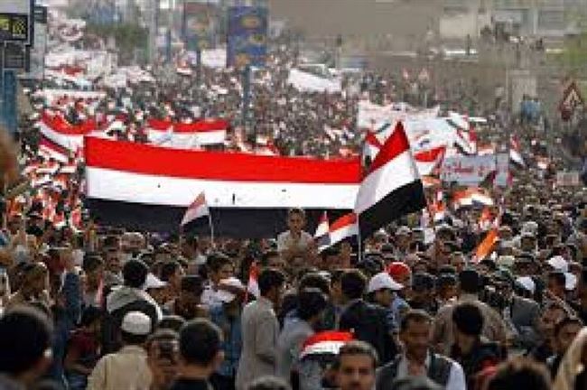 صنعاء تنتفض بمسيرة جماهيرية دعما للقيادة السياسية والاصطفاف الوطني ضد تمرد الحوثي على مخرجات الحوار اليمني