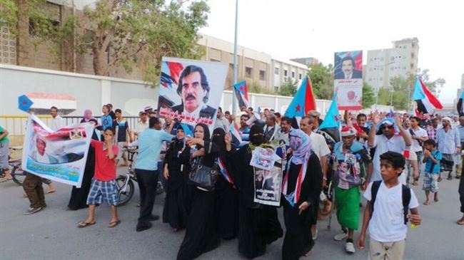 مسيرة حاشد بالمنصورة للمطالبة بالاستقلال والتضامن مع المعتقلين ((صور))