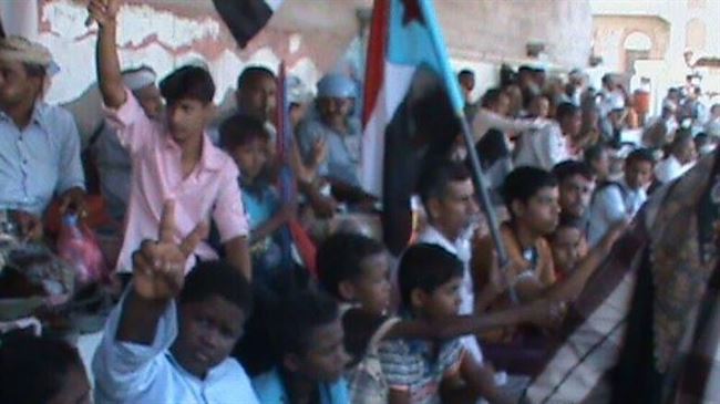 فعالية حاشدة تشهدها منطقة الكود محافظة أبين دعماً للمعتصمين بعدن