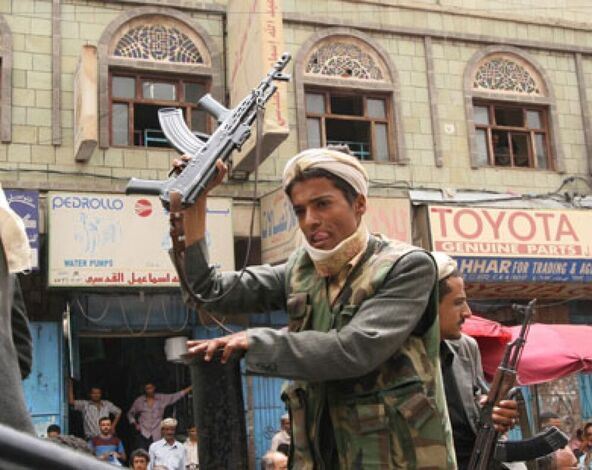 أمنية تعز تنفي سيطرة مسلحو الحوثي على المنطقة الشرقية