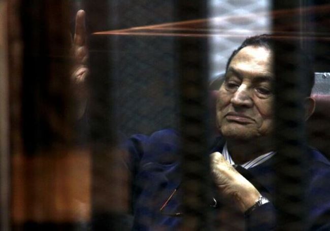 تبرئة حسني مبارك من اتهامات القتل والفساد