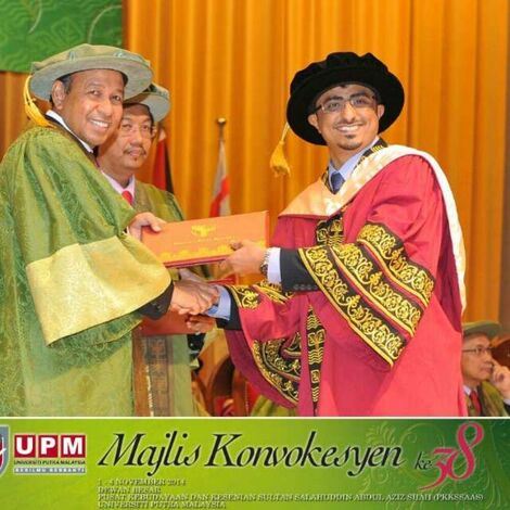 مبروك الدكتوراه بامتياز للشاب علي السحاج الكازمي من جامعة UPM الماليزية