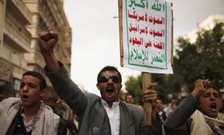قيادي حوثي: الاسبوع هذا سيشهد جلد " الفاسدين" وعلى الحكومة ومن يحمها( الرحيل) من اليمن