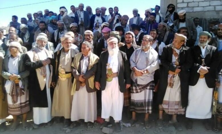 اجتماع موسع لمشائخ وأبناء البيضاء لمناقشة التطورات الجارية في البلاد ورفض الانقلاب الحوثي