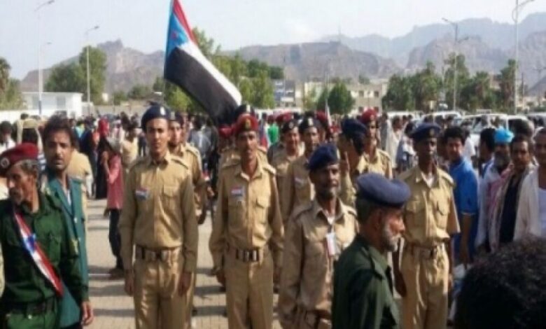 : الحوثيون يوقفون معاش المئات من الضباط  الجنوبيين