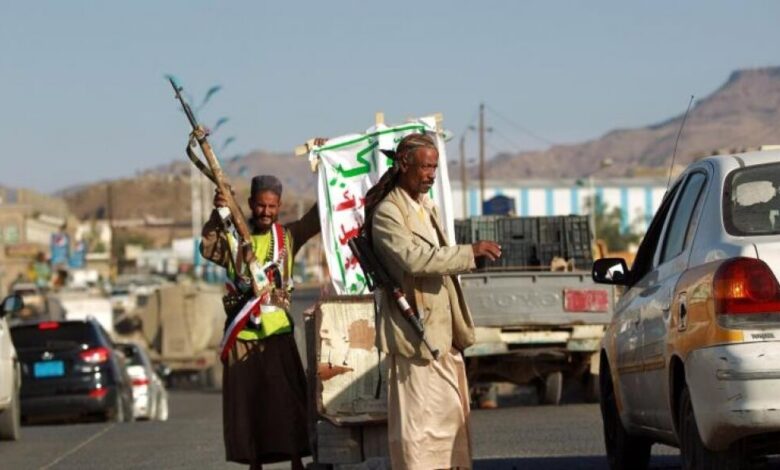 وزير جنوبي: الحوثيون سحبوا من هادي أختام الرئاسة