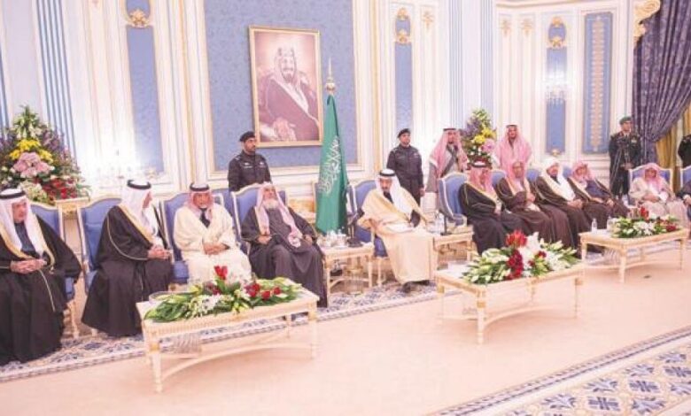 خادم الحرمين: توصية الملك عبد الله لي خدمة المواطنين والدين و أمراء المناطق والوزراء الجدد يؤدون القسم