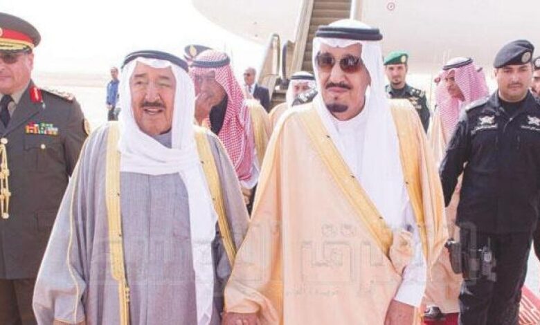 خادم الحرمين وأمير الكويت يبحثان آفاق التعاون والمستجدات الخليجية والدولية