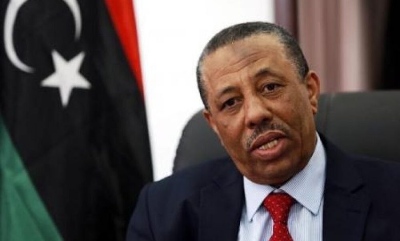 الحكومة الليبية المعترف بها دوليا تقصف معسكرا في طرابلس