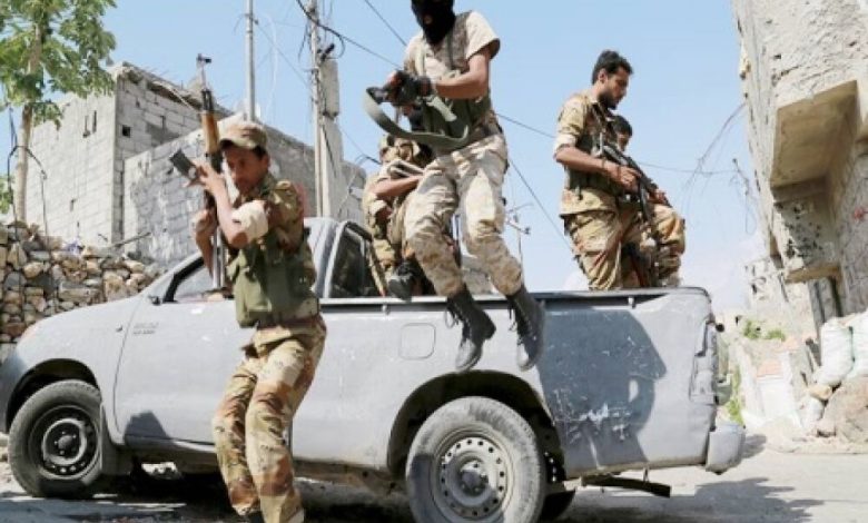 القوات المشتركة تلتزم بوقف النار عشية المفاوضات والحوثيون يُصعّدون
