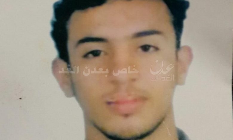 نجيب حسين عوذلي.. قصة الطفل الأسير الذي زج به الحوثيون في زنزانة انفرادية ورفضوا الافراج عنه