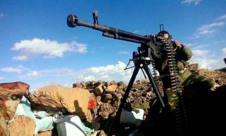 تواصل القتال بين المقاومة الشعبية وميليشيا الحوثي شمال دمت