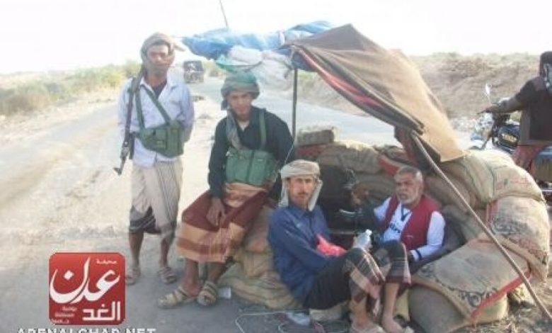 ميليشيا الحوثي تقصف مدينة لودر بقذائف كاتيوشا وطيران التحالف يقصف مواقعها