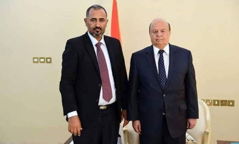 الزبيدي يبارك قرار الرئيس هادي نقل البنك المركزي الى عدن