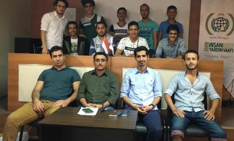 طلاب اليمن في تركيا يجرون انتخابات ديمقراطية لاختيار قياداتهم