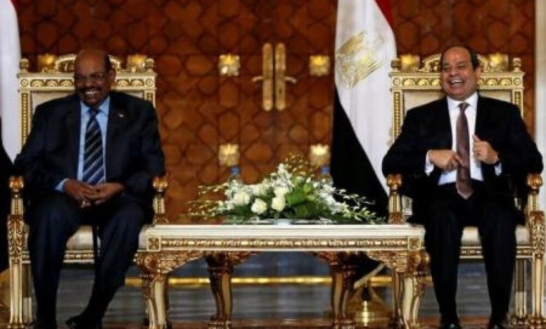 الرئيسان المصري والسوداني يوقعان وثيقة شراكة استراتجية