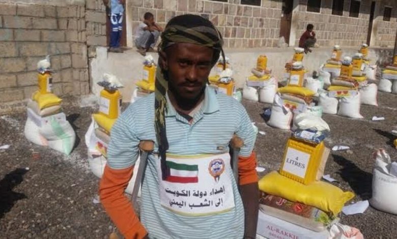 تدشين توزيع 800 سلة غذائية في العود محافظة الضالع