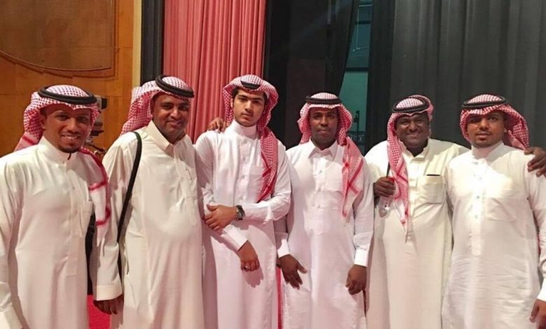 شباب حضارم يتألقون بمسرح مركز الملك فهد للثقافة والفنون بالعاصمة الرياض
