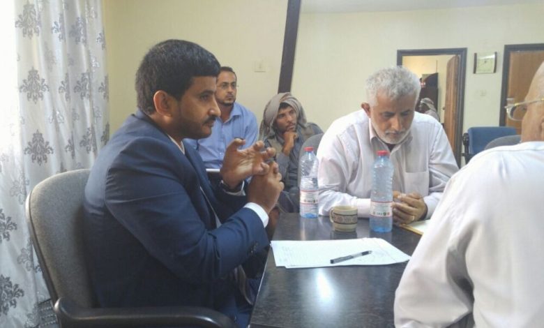 أجتماع برئاسة نائب وزير النقل يناقش قضايا النقل في العاصمة عدن