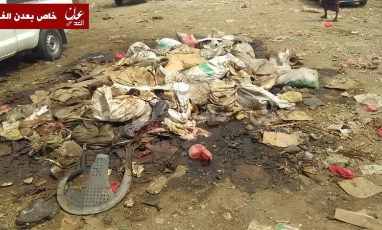 مواطنون : تكدس الأوساخ والقاذورات بسوق الأسماك بزنجبار
