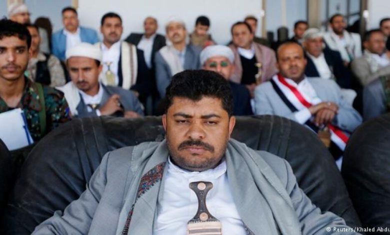 محمد علي الحوثي يتعهد بحماية الجنوبيين