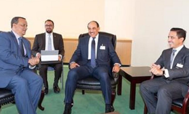 سياسة  وزير خارجية الكويت يبحث مع ولد الشيخ التطورات في اليمن