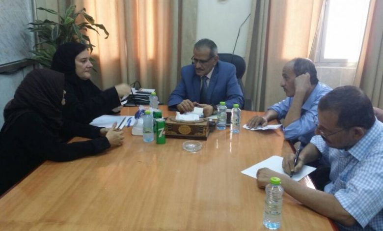 وزير التربية لملس يلتقي ممثلة المفوضية السامية للأمم المتحدة لشؤون اللاجئين في اليمن لبحث سبل التعاون بين الجانبين