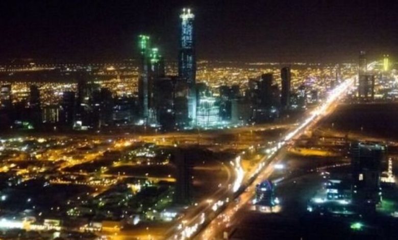السعودية "تعترض" صاروخا باليستيا قرب الرياض