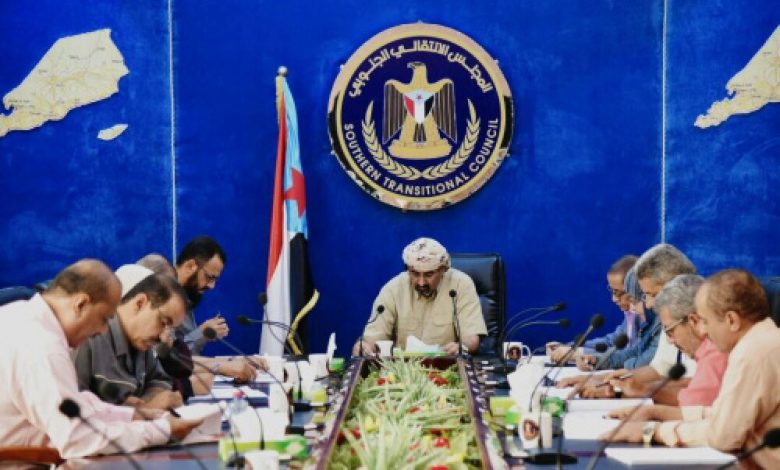رئاسة المجلس الانتقالي تستكمل مناقشة مشروع النظام الأساسي