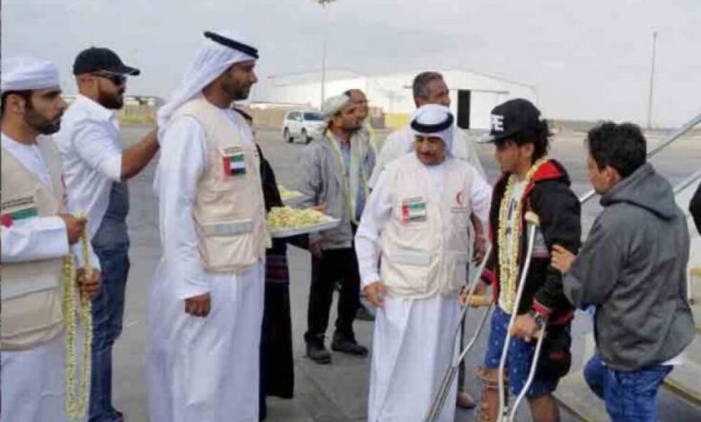 بعد رحلة علاج في الهند على نفقة دولة الإمارات..  عودة 23 من الجرحى اليمنيين إلى عدن