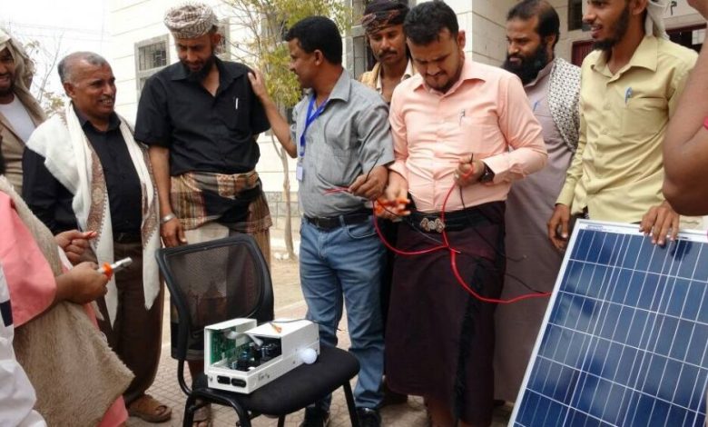 مؤسسة مساندة تواصل دوراتها التدريبية في مجال الطاقة الشمسية بلحج وأبين