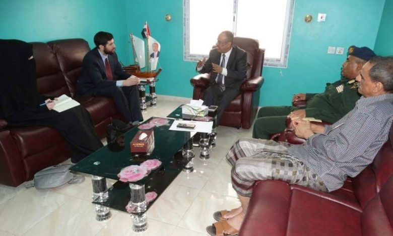 وزير الداخلية يناقش تجهيزات افتتاح مكتب مبعوث الأمم المتحدة إلى اليمن بالعاصمة عدن