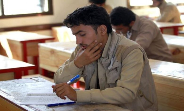 ندوة علمية بمأرب تكشف عن تسرب 4 مليون طالب من المدارس بسبب مليشيا الحوثي