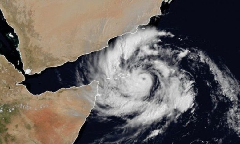ماهو إعصار ميكونو المدمر الذي يضرب 4 دول في شبه الجزيرة العربية الآن