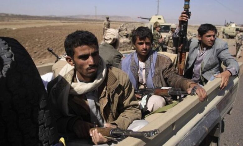 الحوثيون يحولون مسجداً بالدريهمي إلى ثكنة عسكرية