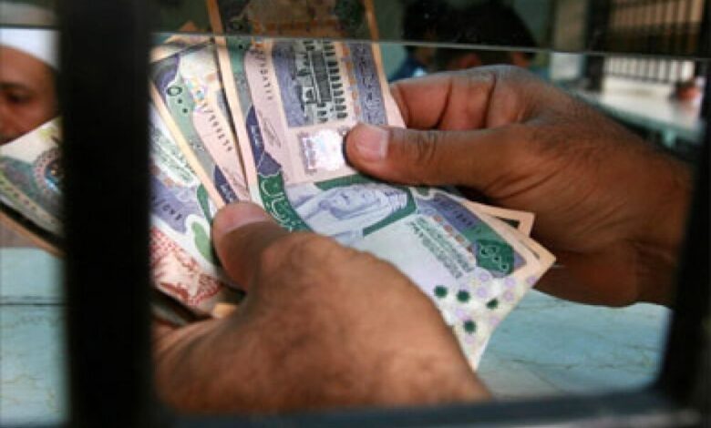 عاجل: اللجنة الاقتصادية تقر اجراءات جديدة للحد من انهيار اسعار الصرف