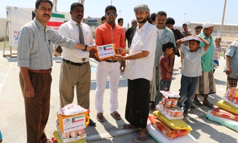 الجمعية الكويتية للإغاثة تدشن حملتها الإغاثية لنازحي الحديدة في محافظة حضرموت