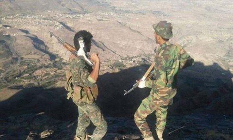 أعنف المعارك بين القوات الحكومية والحوثيين في دمت شمالي الضالع