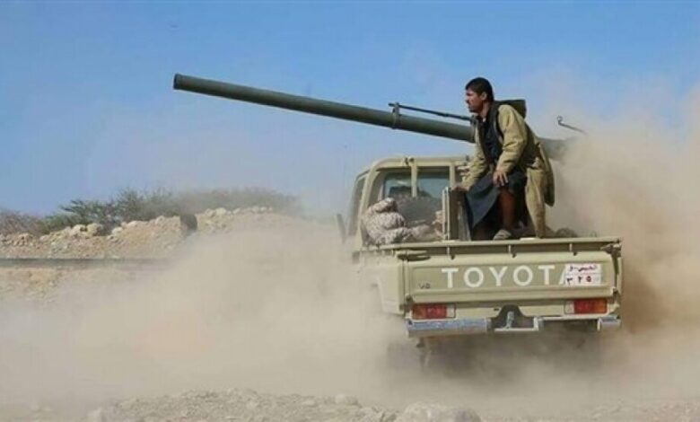 الجيش اليمني يتوغل في مواقع الحوثي بصعدة