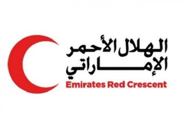 الهلال الأحمر الاماراتي يدشّن مركز إنزال سمكي لخدمة 10 آلاف صياد بالساحل الغربي
