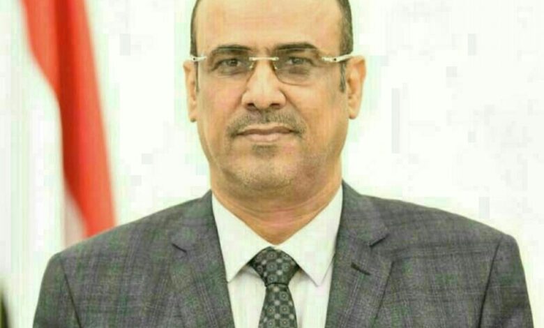 وزير الداخلية يعزي بوفاة العقيد المهندس خالد مهدي أحد كوادر مصلحة الدفاع المدني