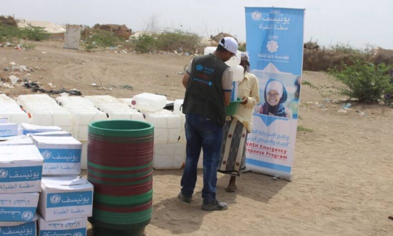 توزيع 350 حقيبة نظافة صحية أساسية لنازحي مخيم العليلي في الخوخة